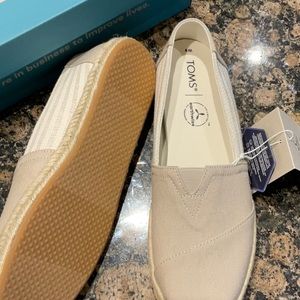 Tom’s women’s Alpargata Rope shoe